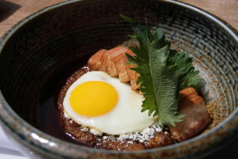 How Do You Achieve the Perfect Poached Egg?