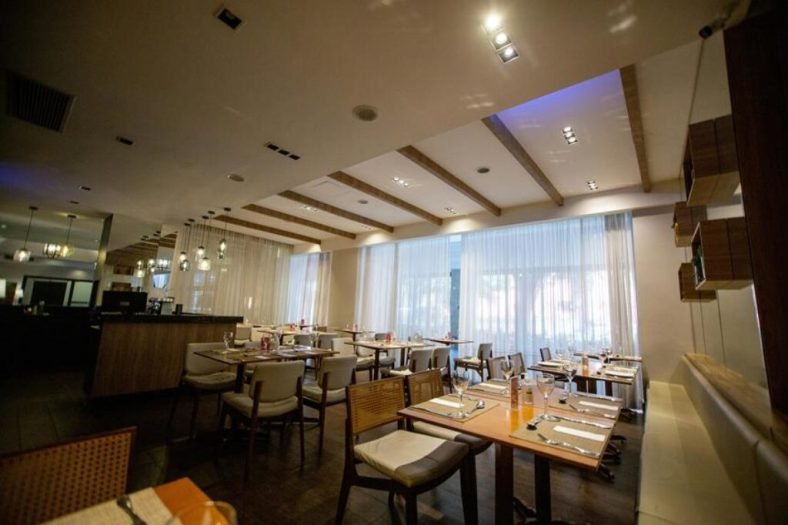 Layering Furniture Styles for a Unique Layout